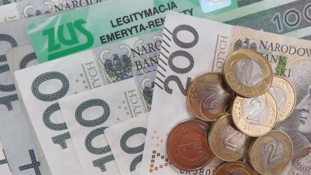 Od  marca wyższe progi przychodów dla pracujących emerytów i rencistów